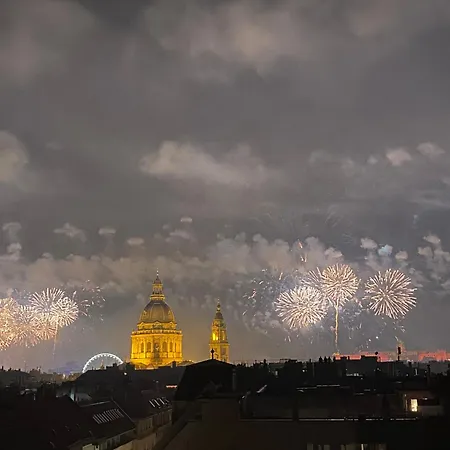 Opera Panoramic Penthouse